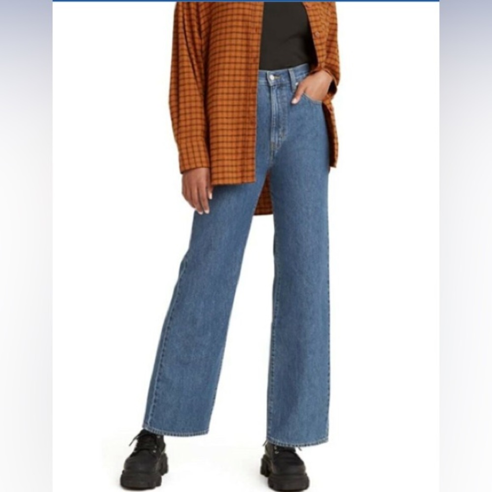 Levi's Women's Blue Wide Leg Flare Jeans